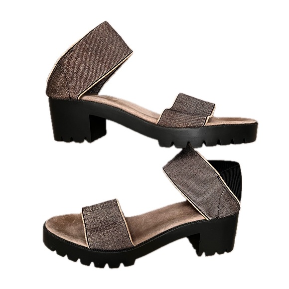Charleston Shoe Company Monterey Gold Metallic Sandals comfortable comfy block - Picture 2 of 11